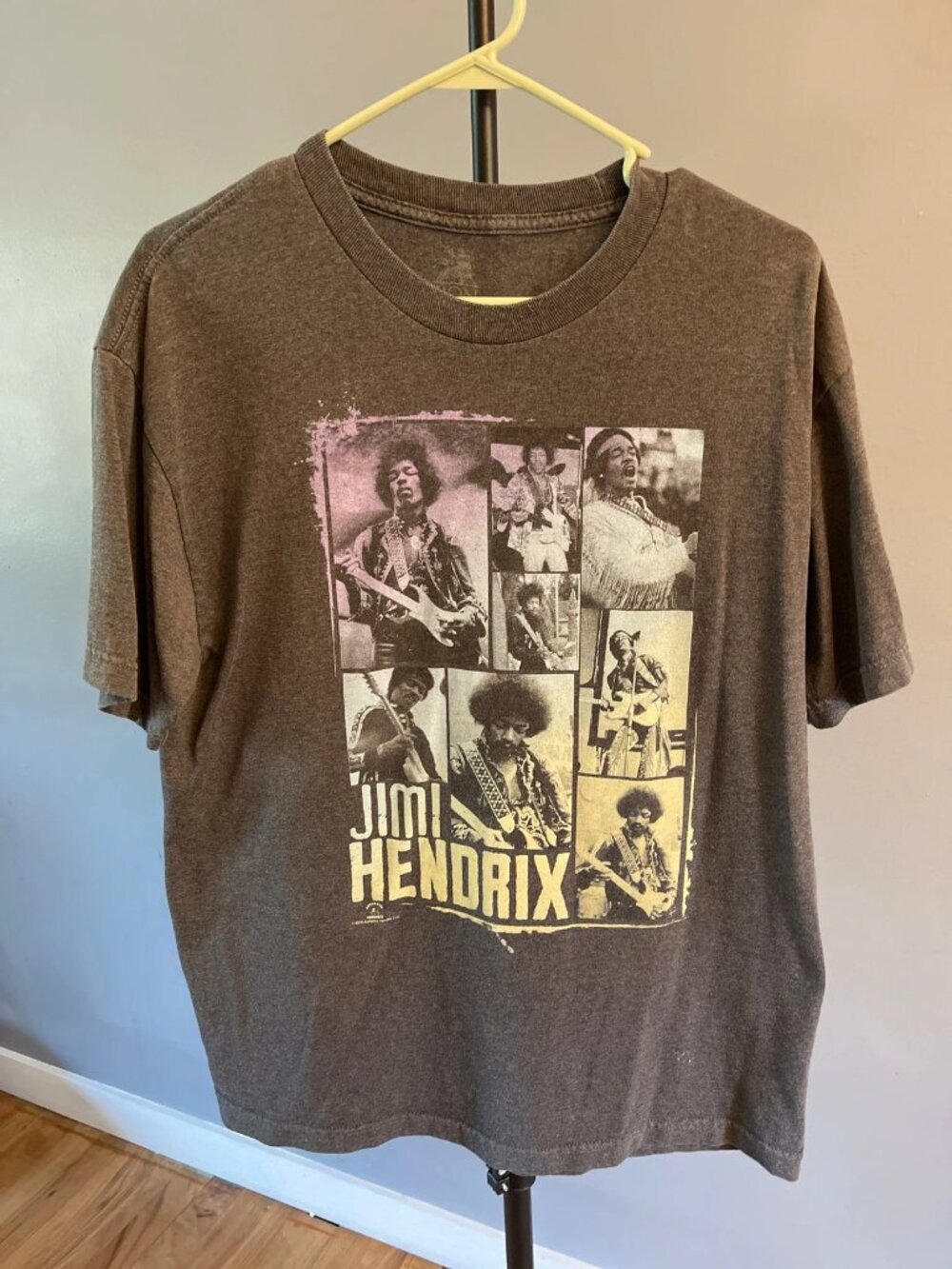Jimi Hendrix T-shirt - Gray - Men’s Large